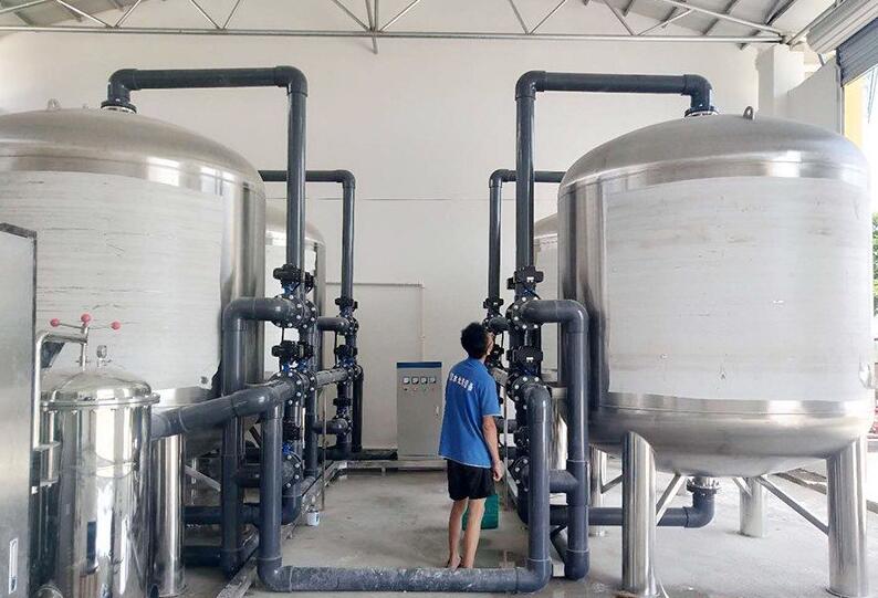 100噸超濾設(shè)備過濾箱