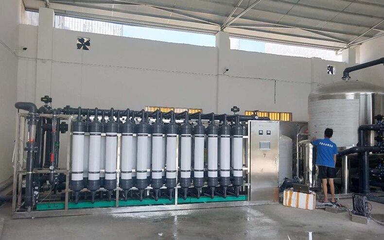 100噸<a href=http://www.trtjkw.com/clsb/ target=_blank class=infotextkey>超濾設(shè)備</a>